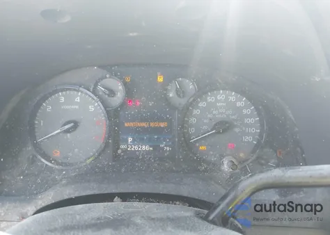 2016 Toyota Tundra Sr 4.6L V8 из США, поврежденный, VIN 5TFRM5F16GX097859